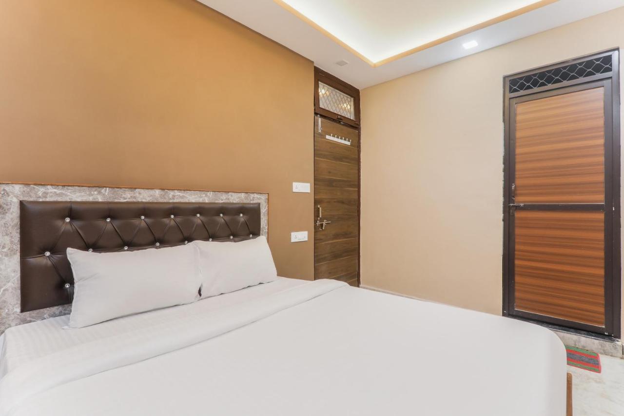 Oyo Tripureswari Guest House Puri Kültér fotó
