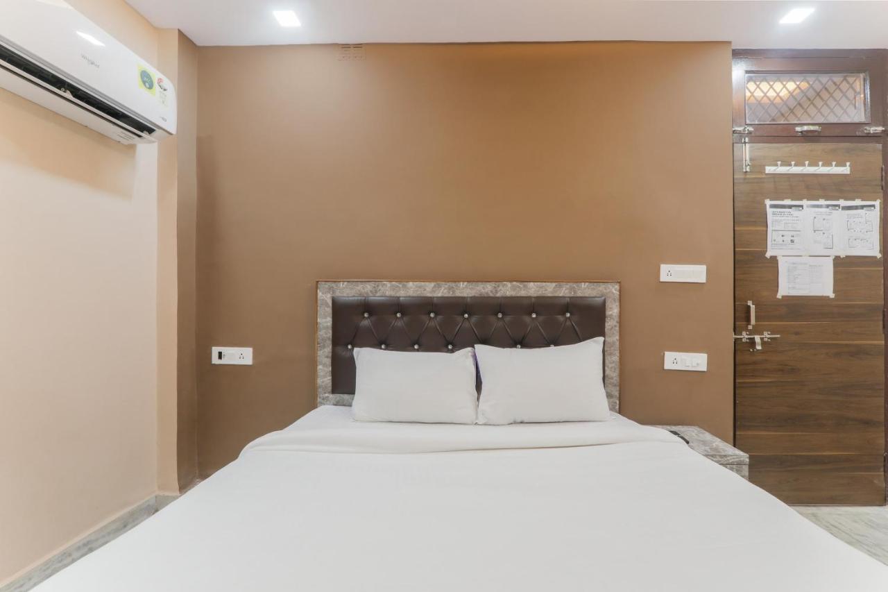 Oyo Tripureswari Guest House Puri Kültér fotó